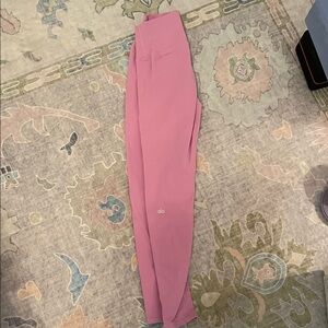 ALO Yoga Women's Pink Leggings
